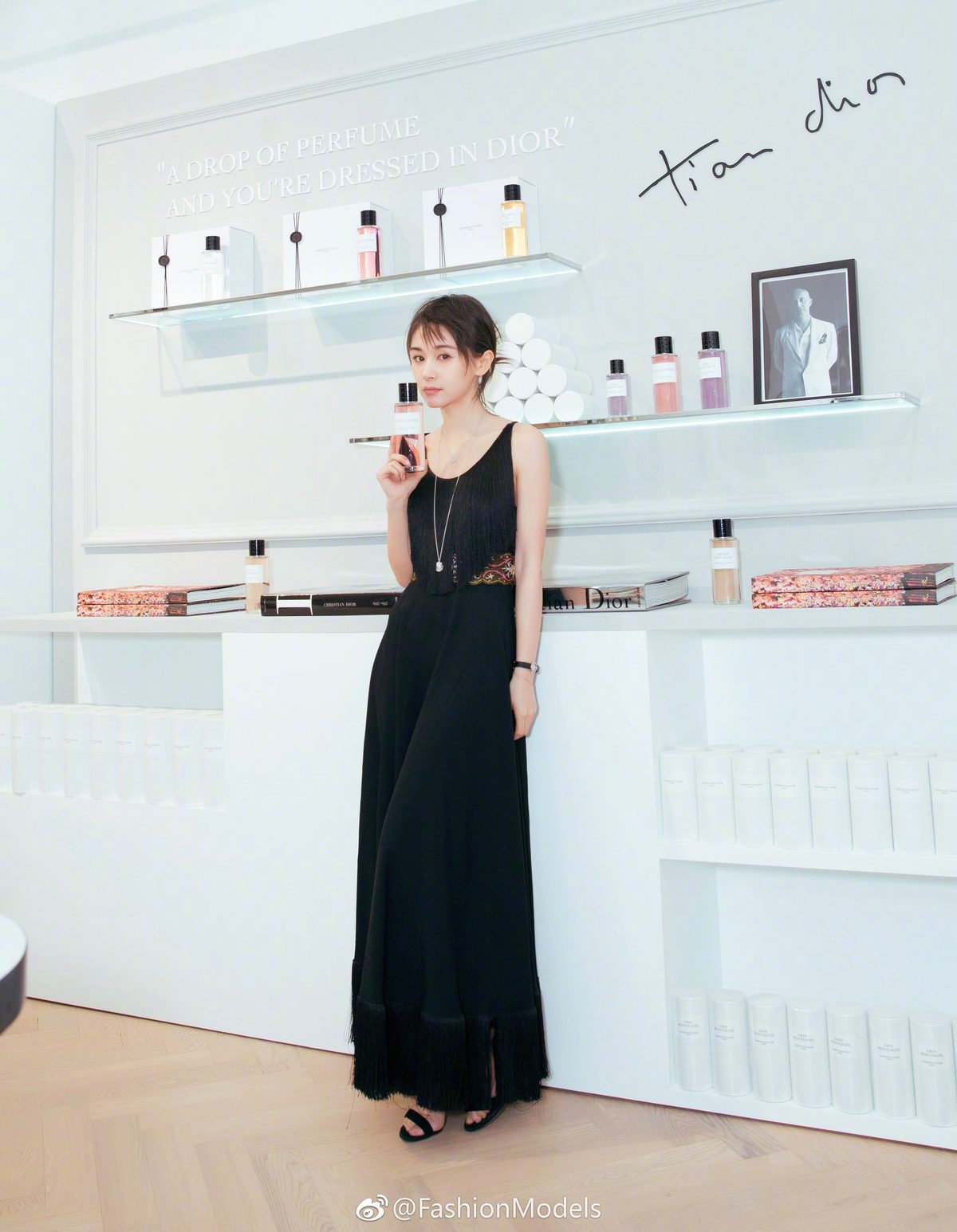 Ziwen Wang HD Images/Photo Gallery Download #813844