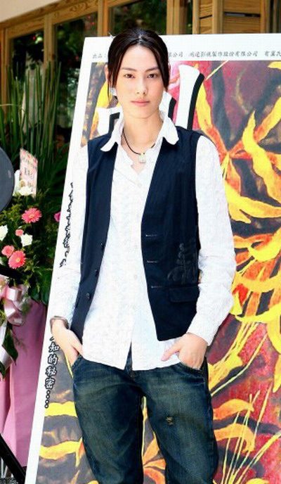 Isabella Leong HD Images/Photo Gallery Download #1600288