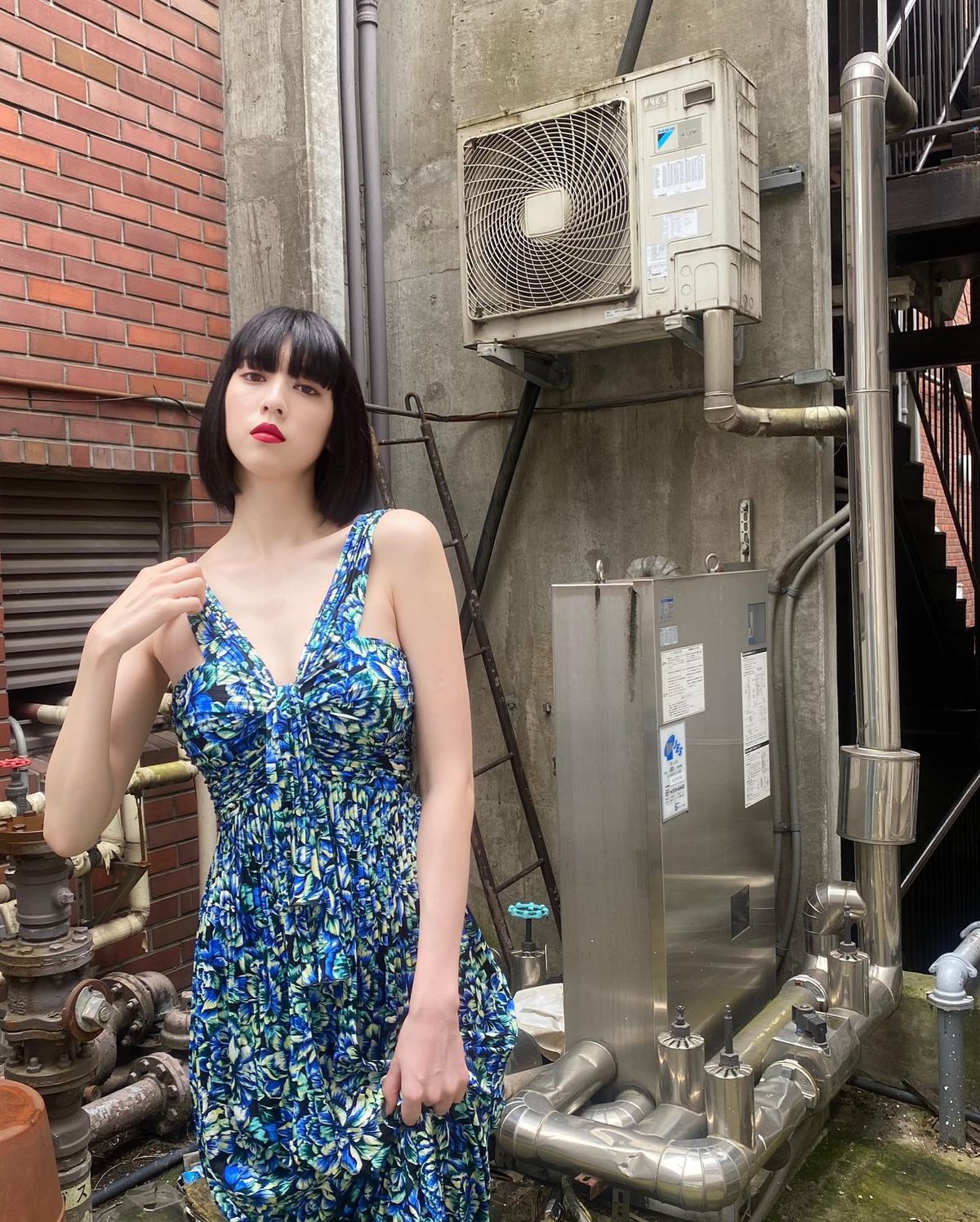 三吉彩花 高清写真/照片下载 #7486949