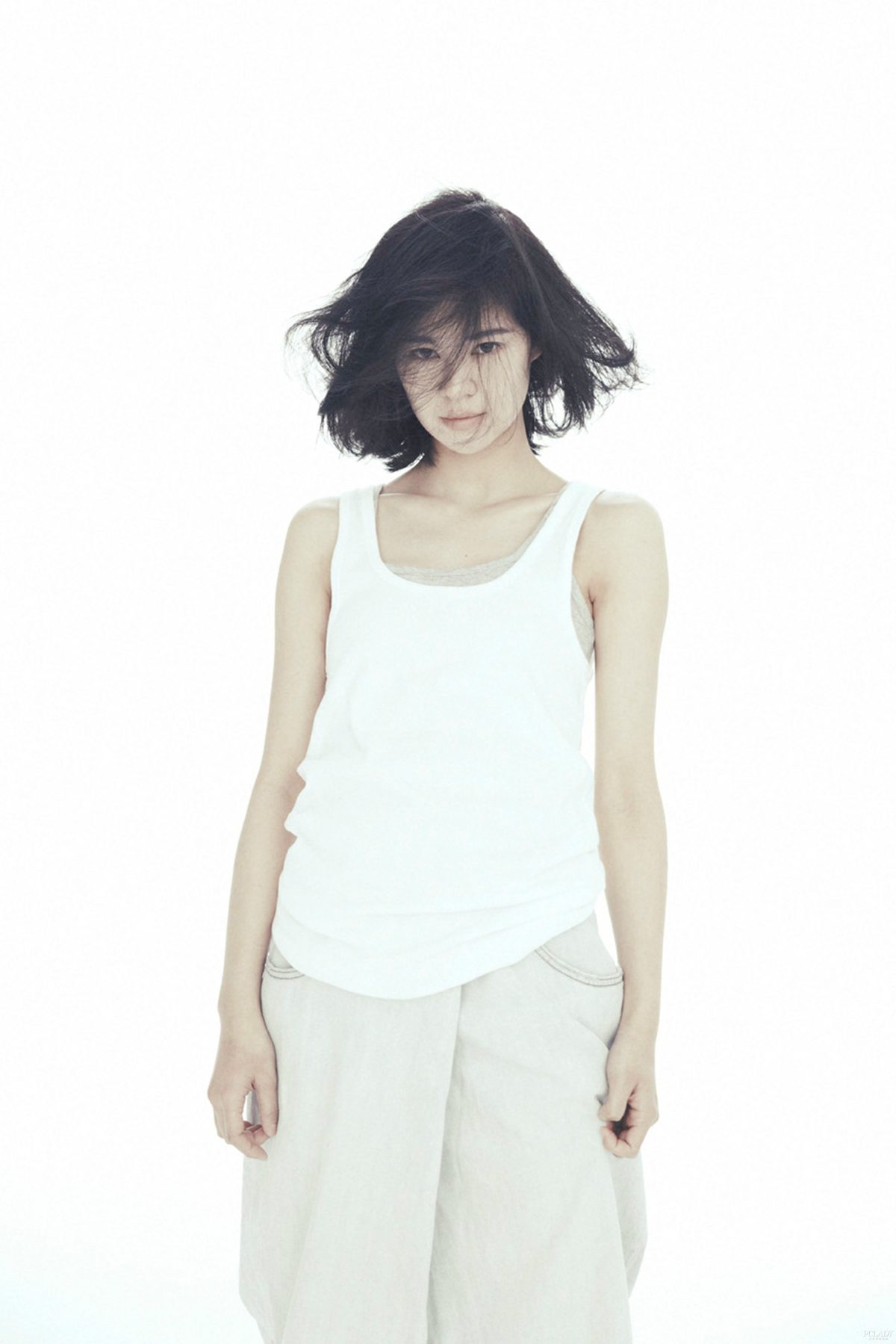 Yisa Yu HD画像/フォトギャラリーダウンロード #1702657