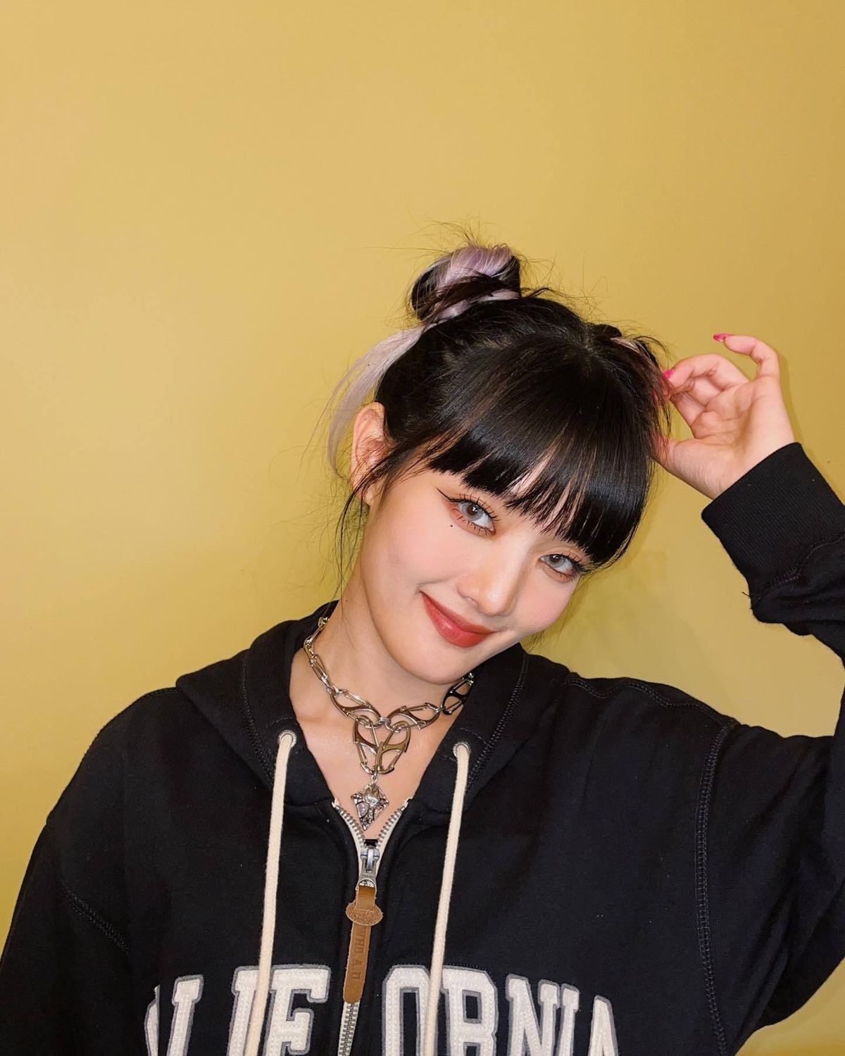 Minnie Nicha Yontararak HD Images/Photo Gallery Download #7929114