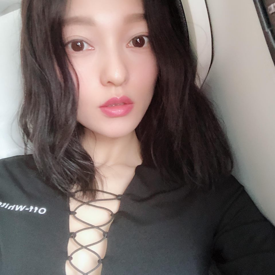 Angela Shao-Han Chang HD Images/Photo Gallery Download #1808475