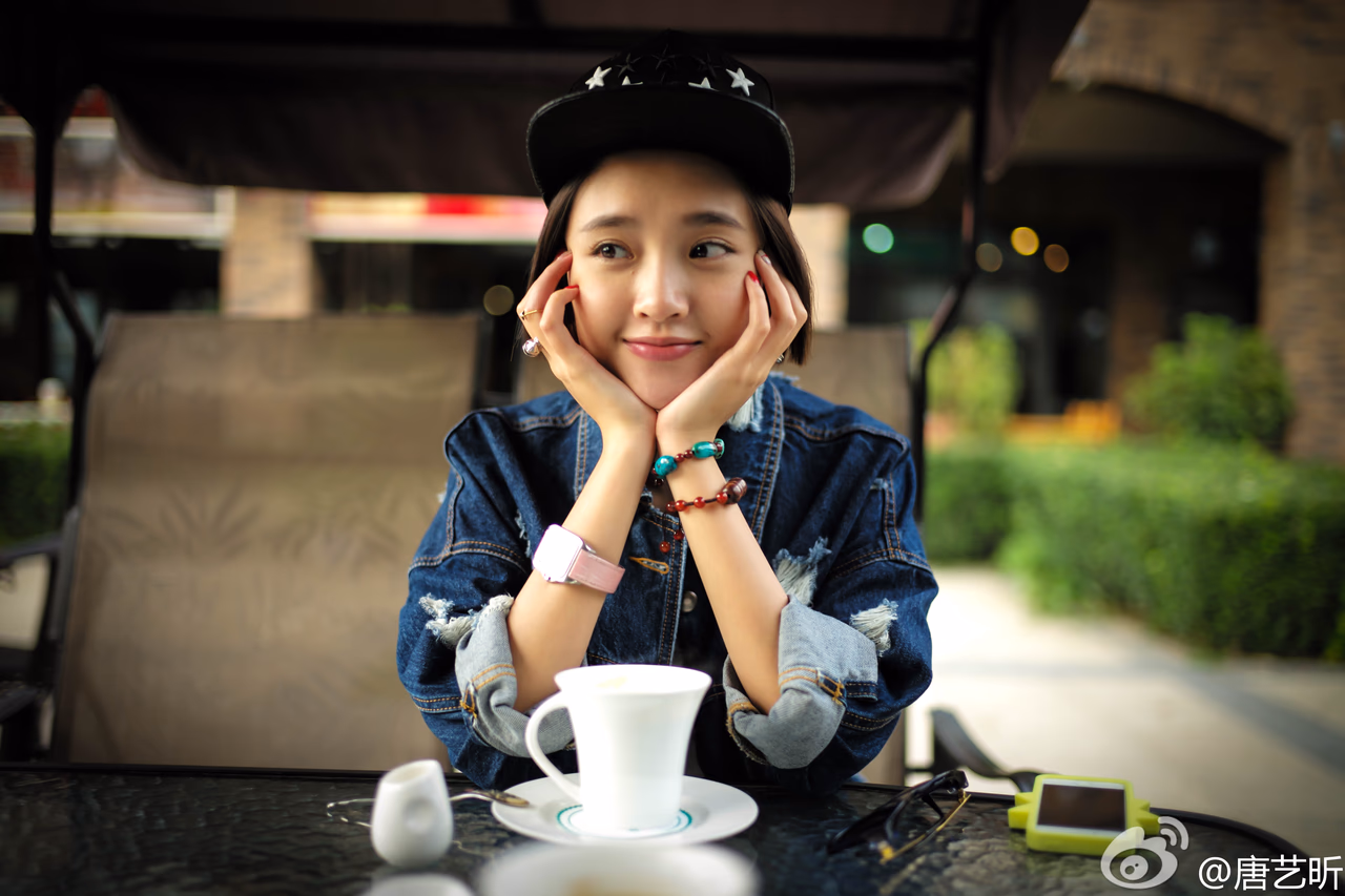 唐艺昕 高清写真/照片下载 #2215078