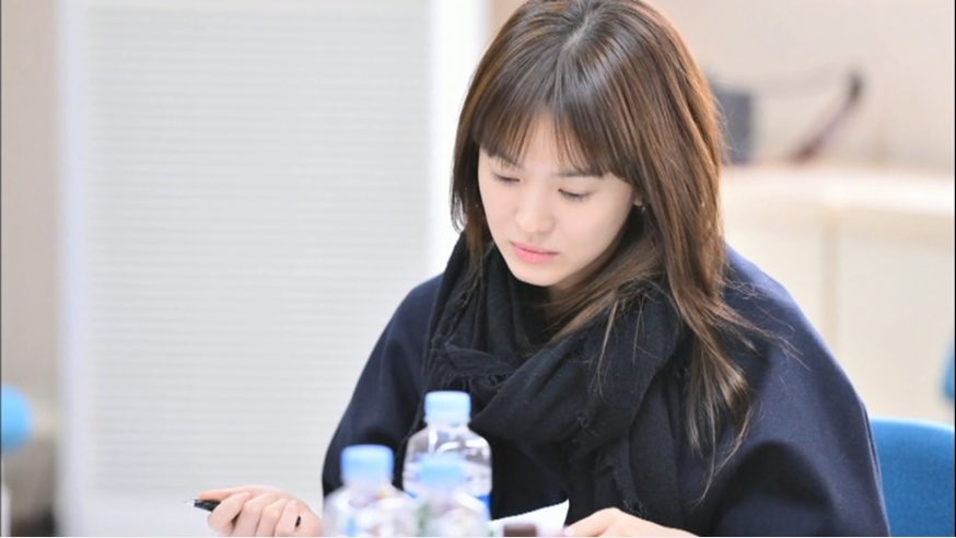 송혜교 HD 이미지/사진 갤러리 다운로드 #1616467
