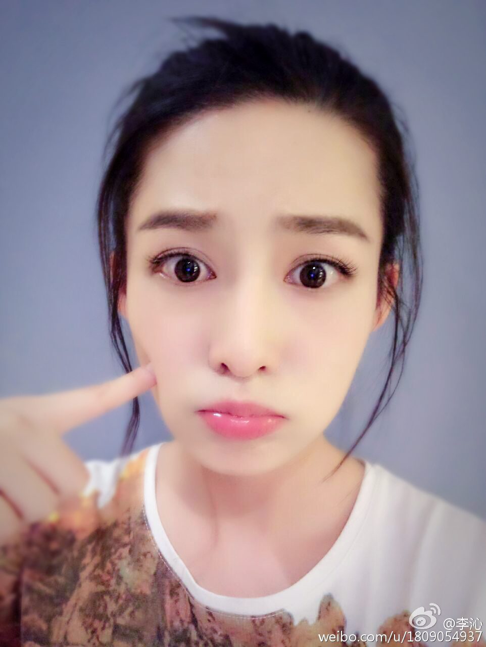 李沁 高清写真/照片下载 #1733839