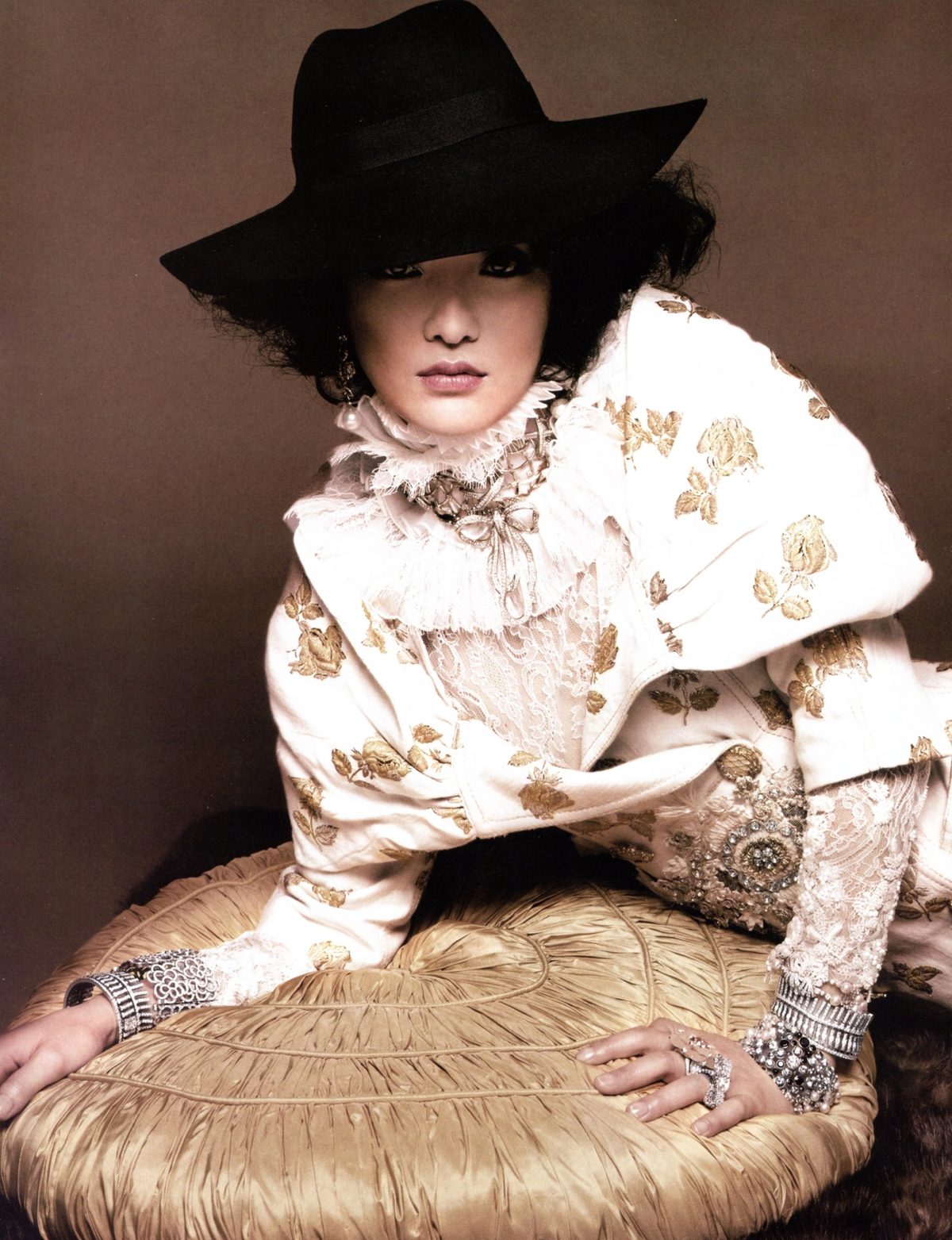 Xun Zhou HD Images/Photo Gallery Download #757660