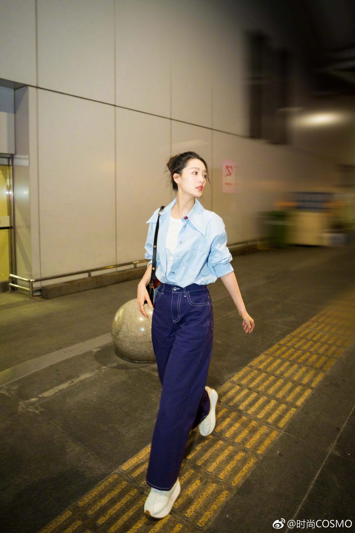 李沁 高清写真/照片下载 #1701576