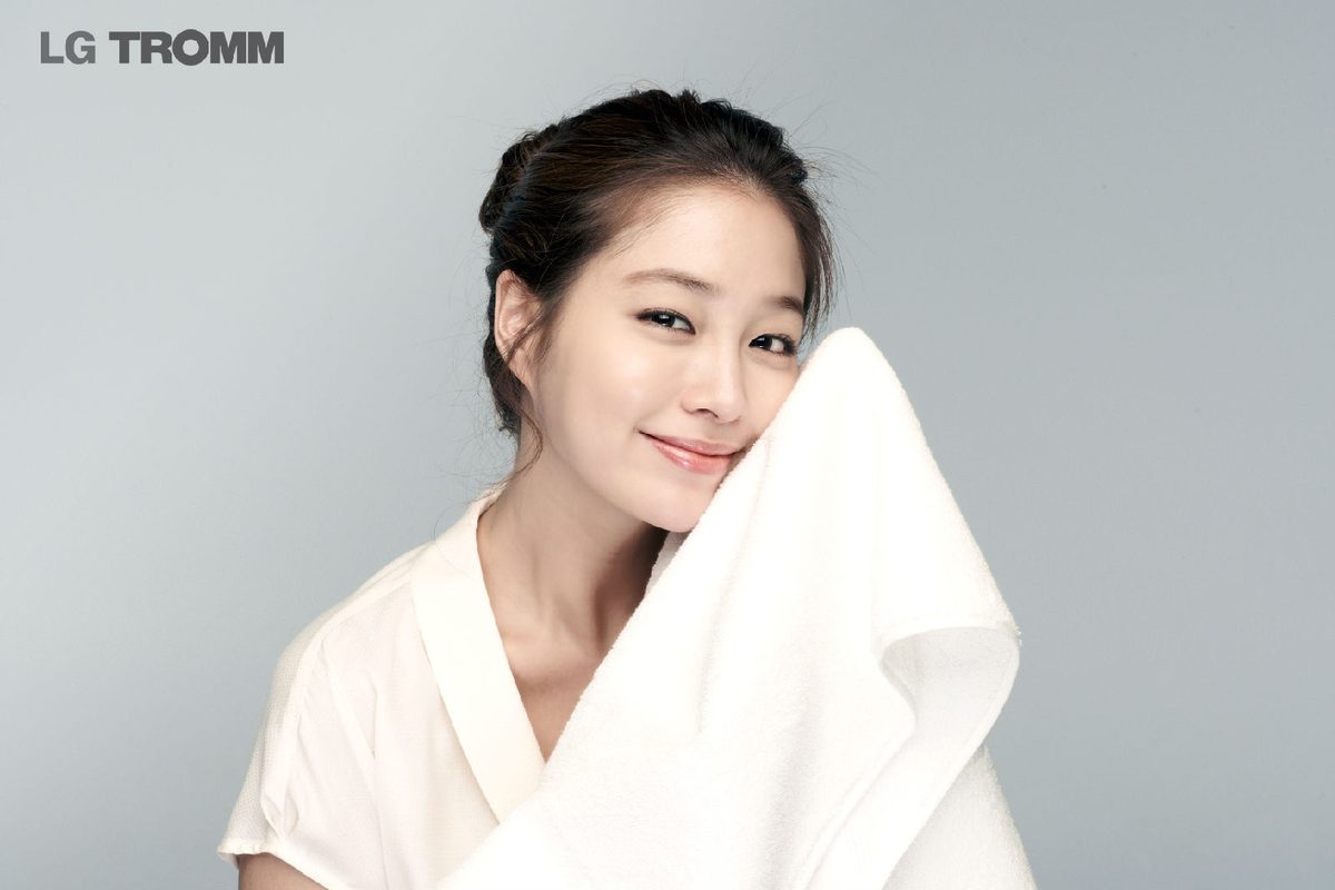 Lee Min-Jung HD Images/Photo Gallery Download #7046126