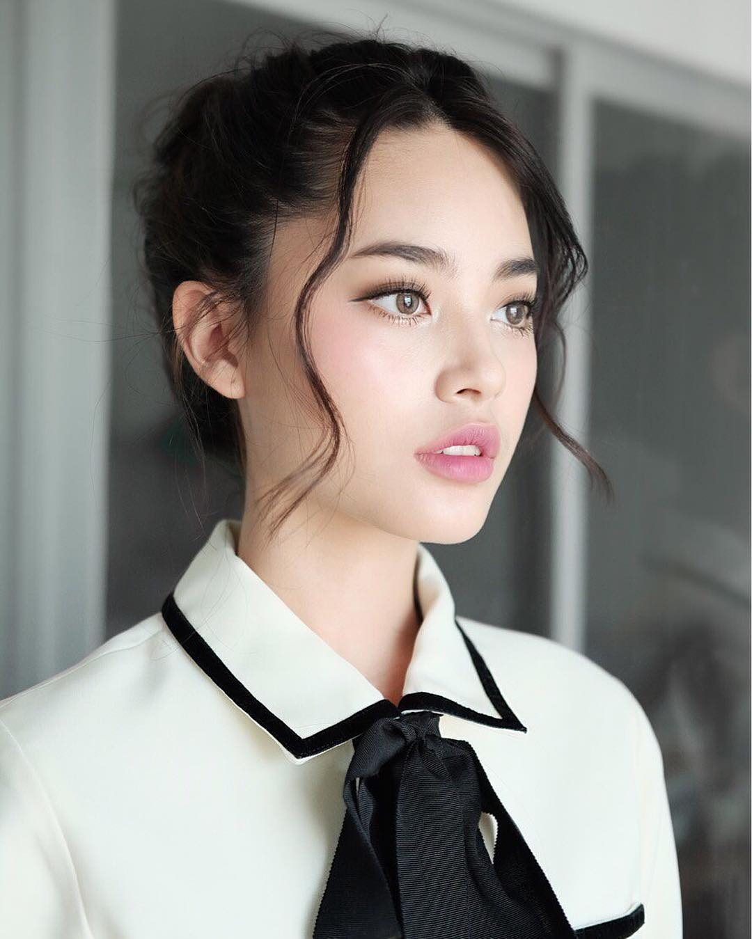 Yongwaree Anilbol HD Images/Photo Gallery Download #6228737