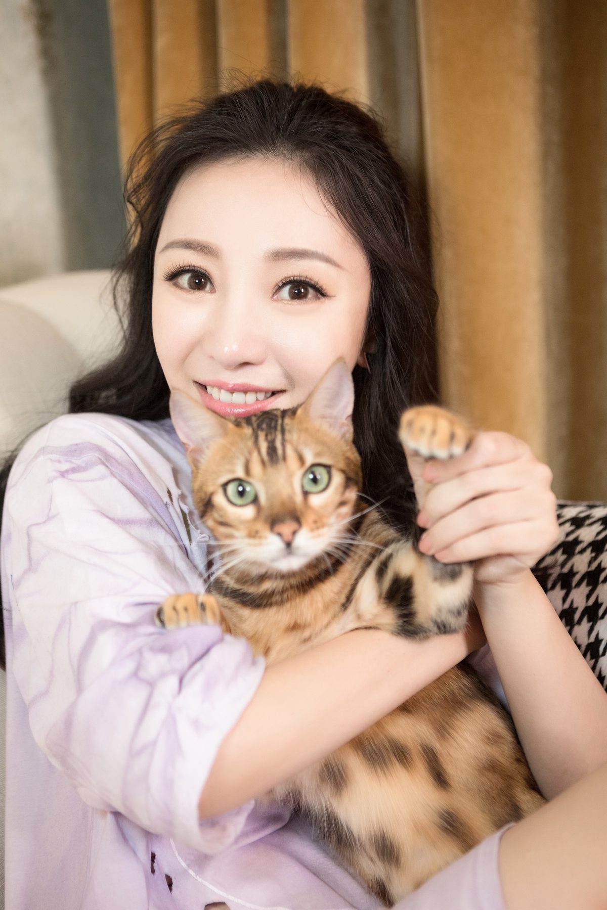 Yan Liu HD Images/Photo Gallery Download #1976128