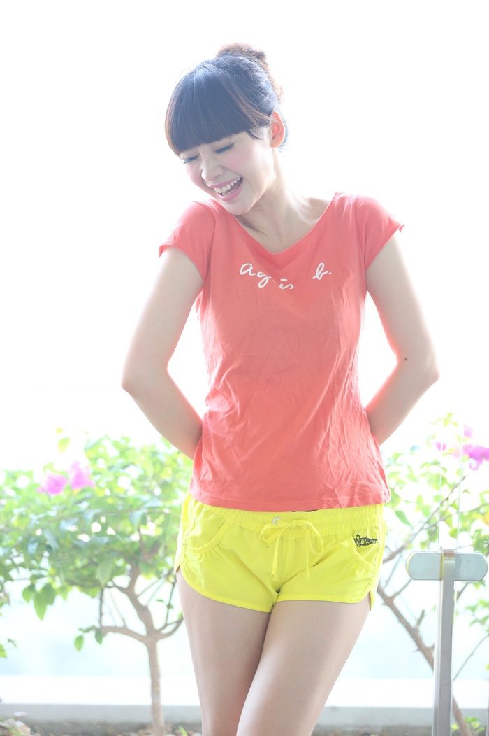 Yan Liu HD Images/Photo Gallery Download #1976712