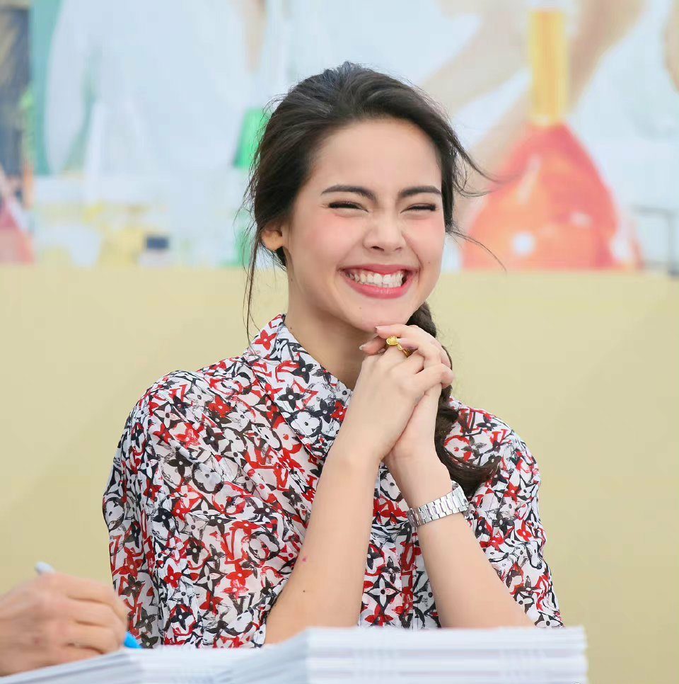 Urassaya Sperbund HD Images/Photo Gallery Download #6499603