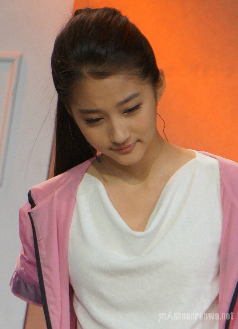 Xiaotong Guan HD Images/Photo Gallery Download #7096904
