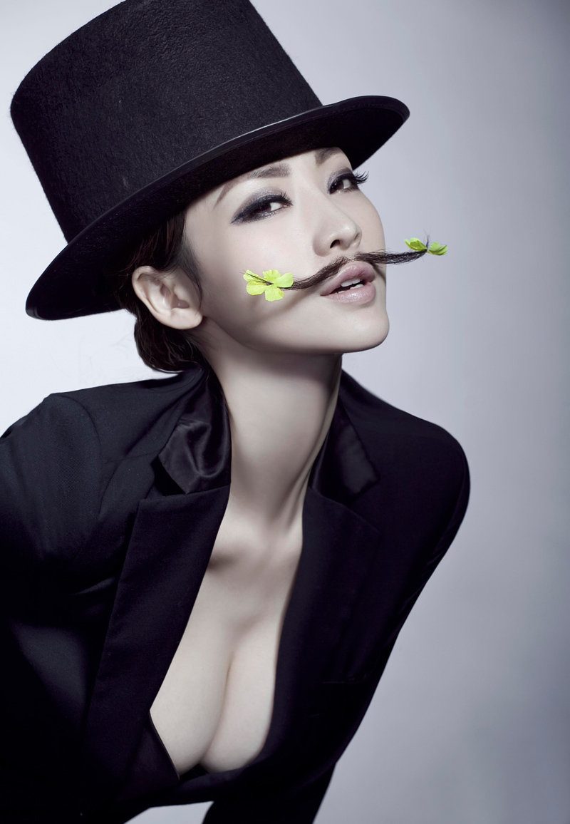 Yan Liu HD Images/Photo Gallery Download #1969751