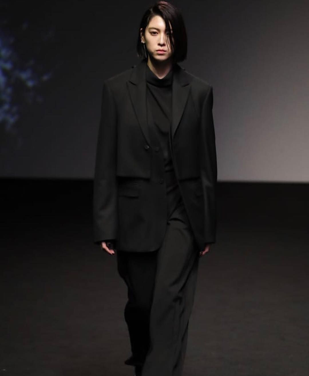 三吉彩花 高清写真/照片下载 #7489025