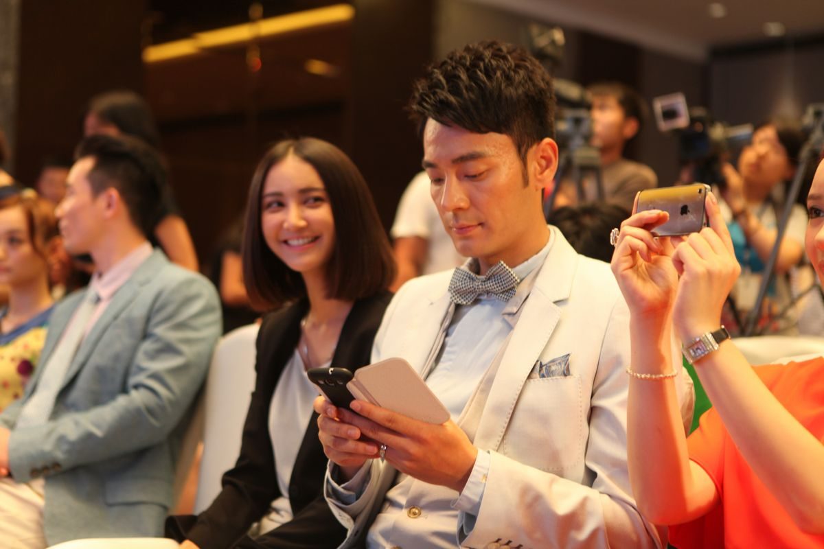Xinyi Zhang HD Images/Photo Gallery Download #7023081