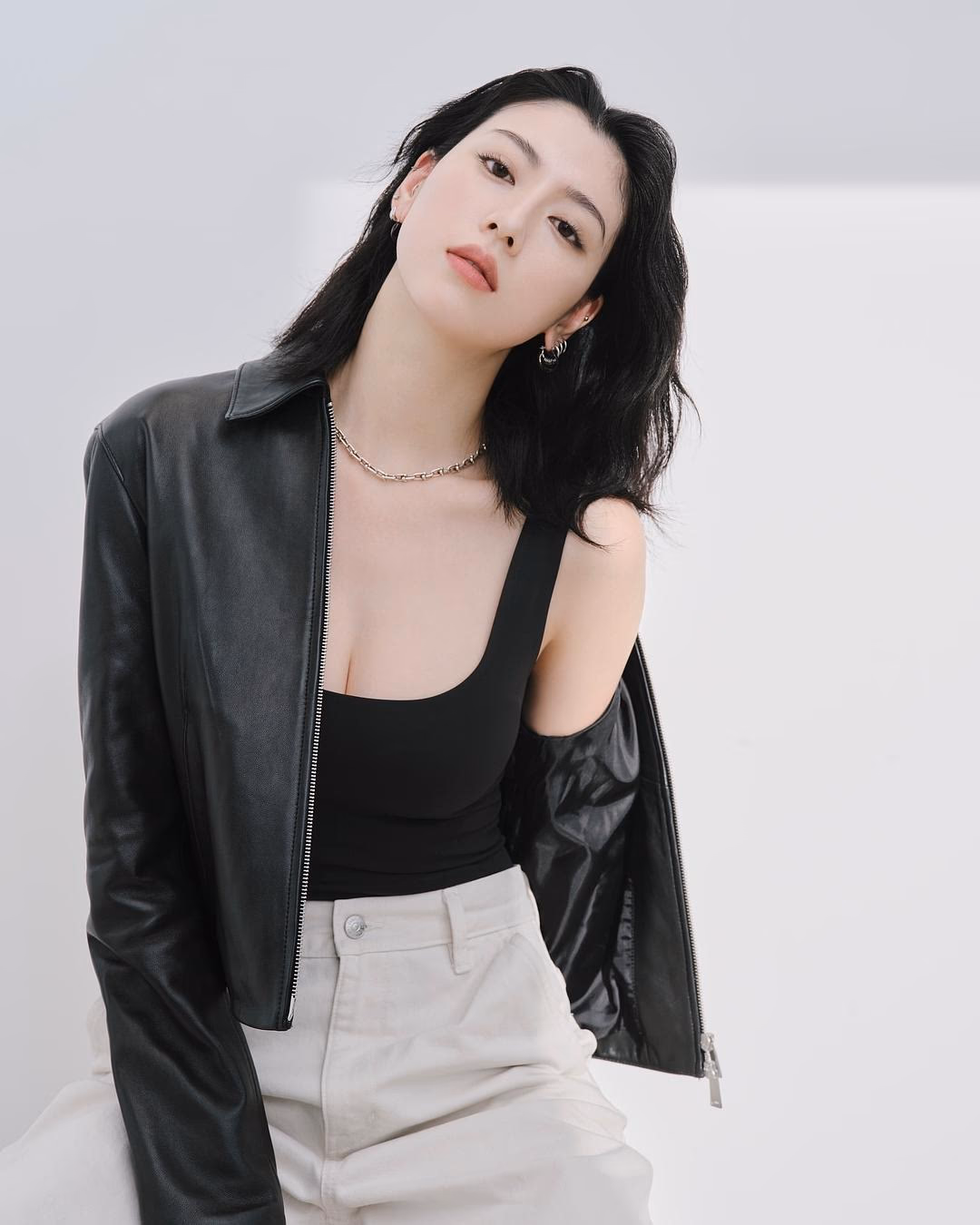 三吉彩花 高清写真/照片下载 #9567331