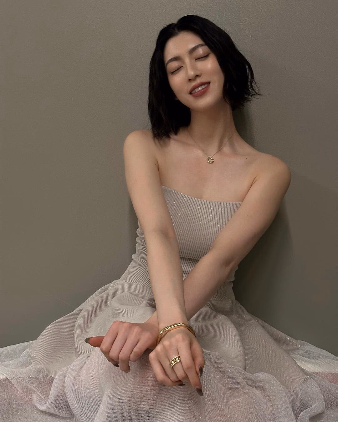 三吉彩花 高清写真/照片下载 #9568489