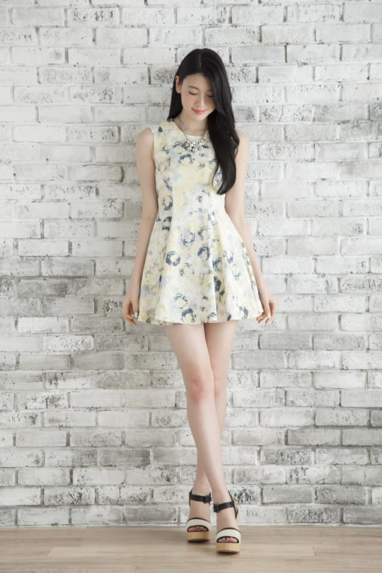 三吉彩花 高清写真/照片下载 #7101083