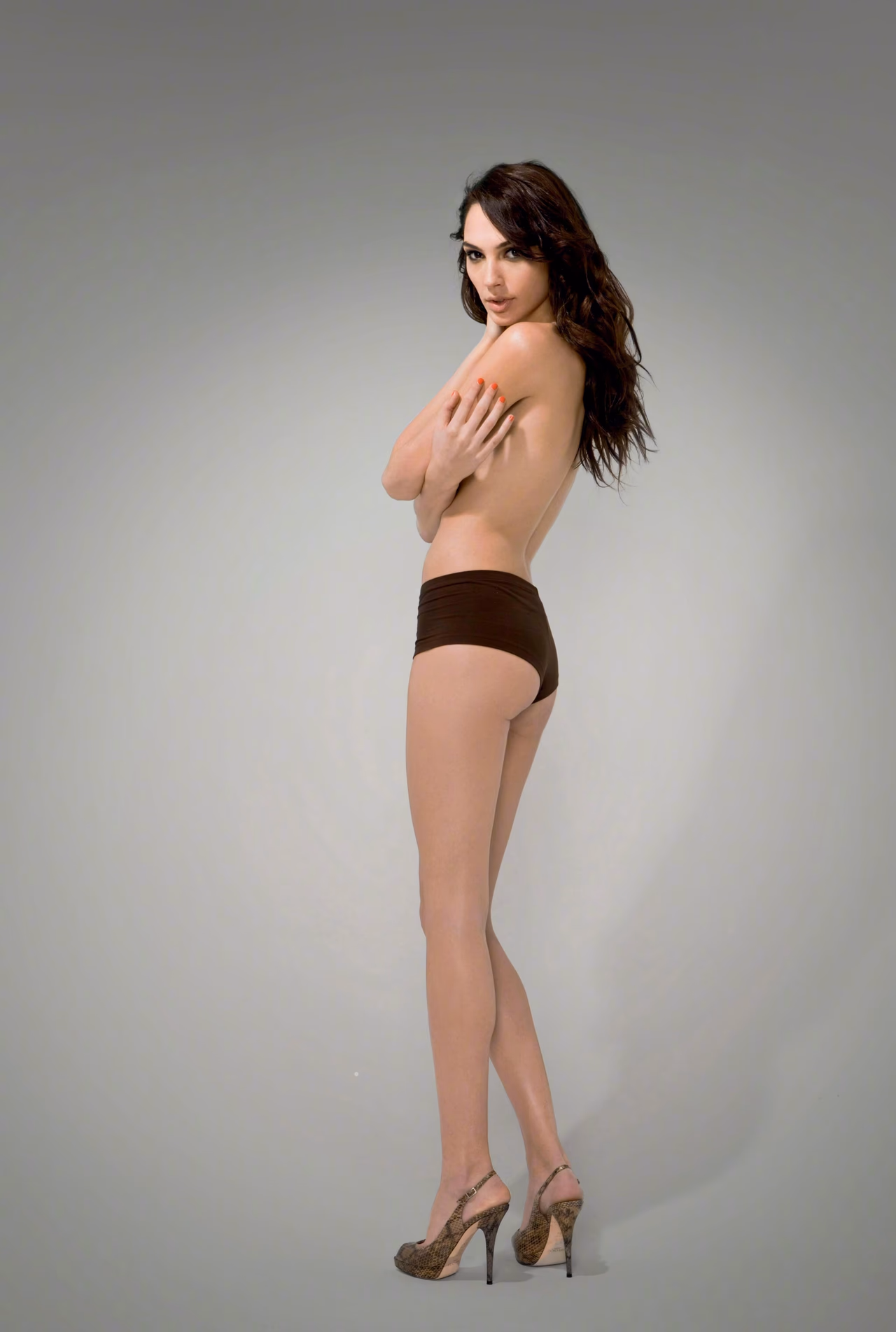 Gal Gadot HD 이미지/사진 갤러리 다운로드 #12634538