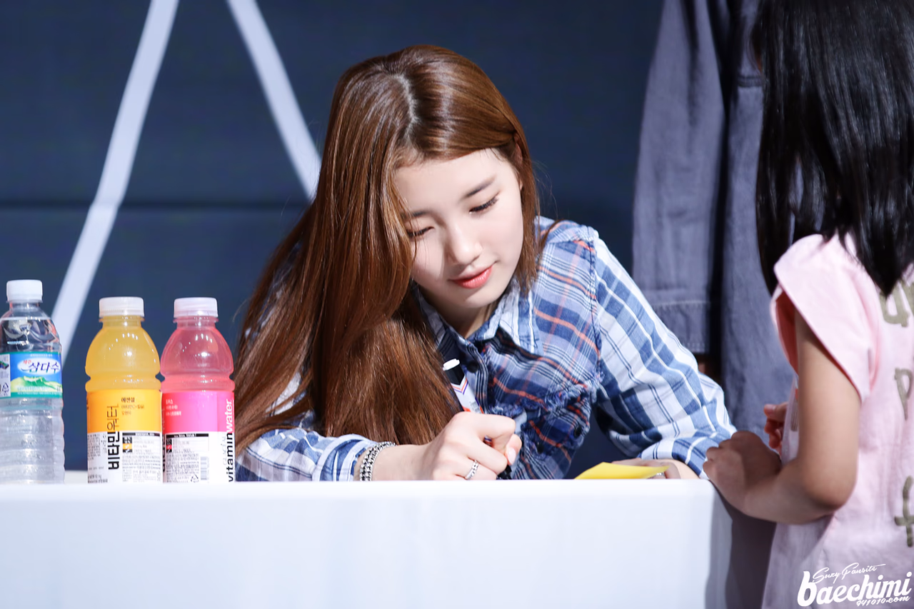 Bae Suzy HD Images/Photo Gallery Download #2042247