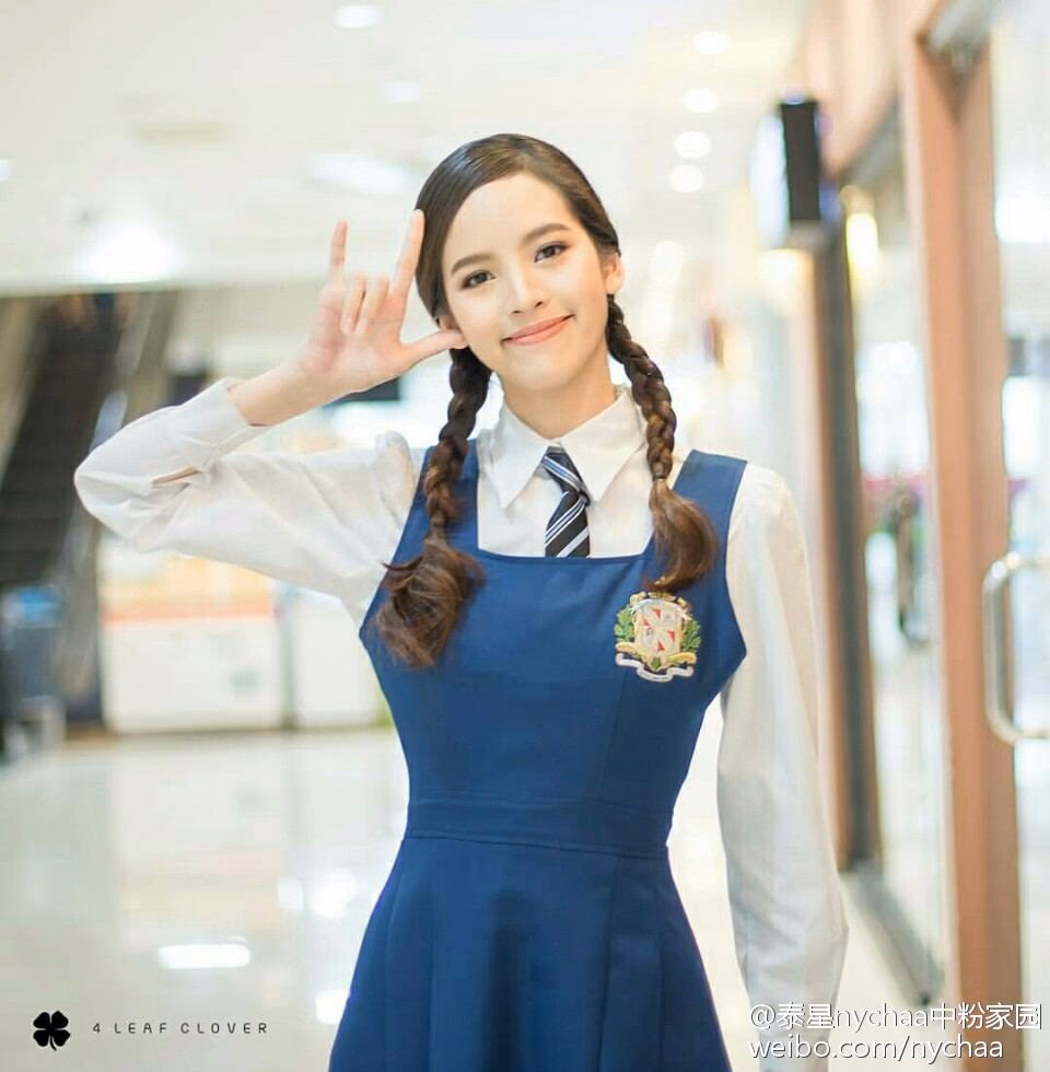 娜塔妮查·纳瓦塔纳瓦尼 高清写真/照片下载 #9279979