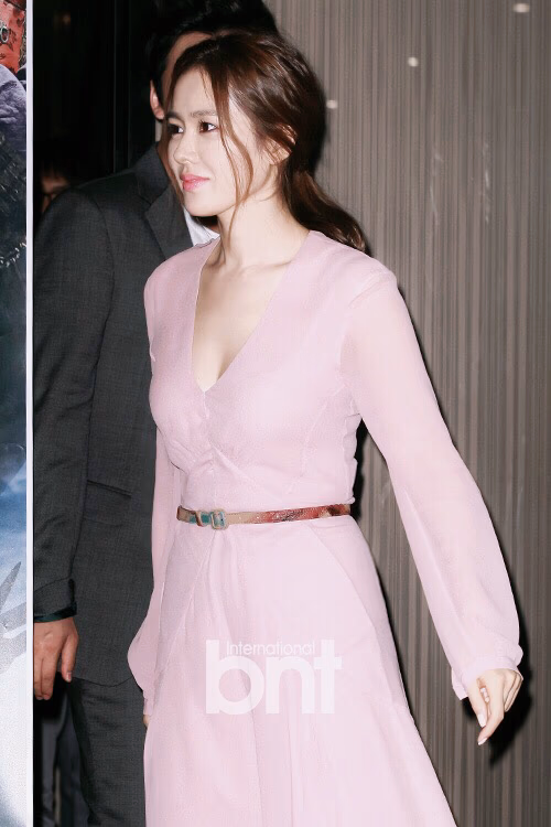 손예진 HD 이미지/사진 갤러리 다운로드 #1689857