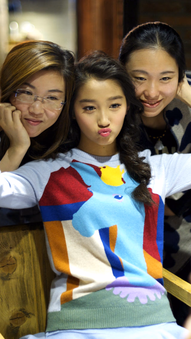 Xiaotong Guan HD Images/Photo Gallery Download #7041842
