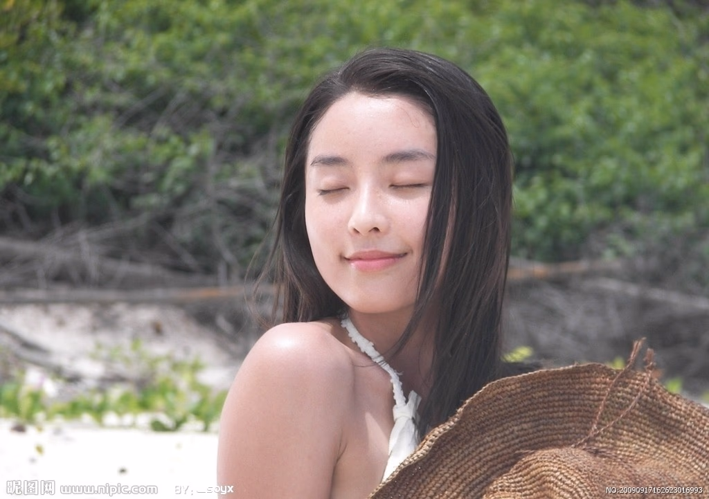 Yu-mi Jeong HD Images/Photo Gallery Download #7060896