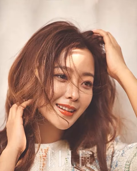 Hee-seon Kim HD画像/フォトギャラリーダウンロード #1588086