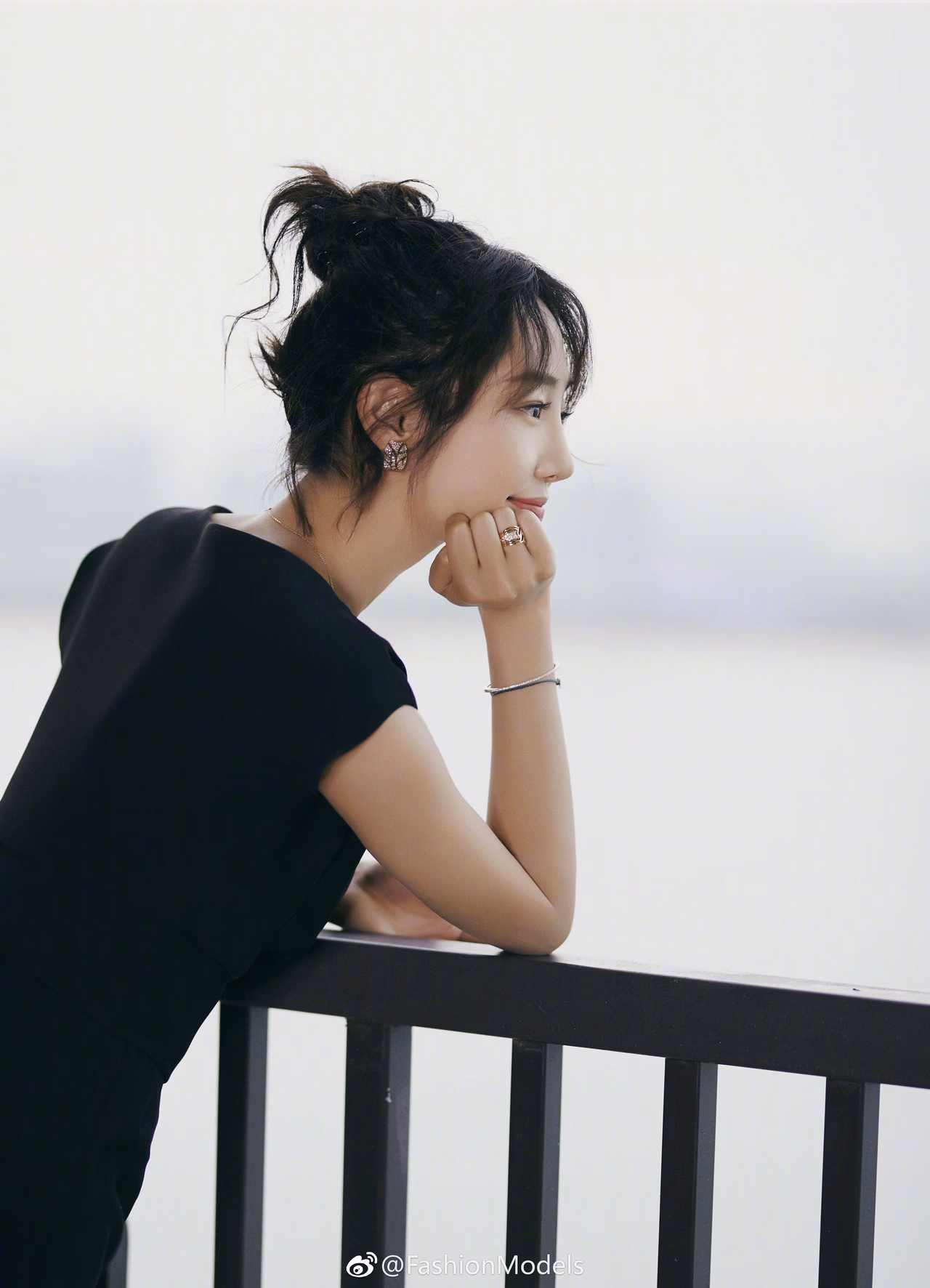 Baihe Bai HD Images/Photo Gallery Download #812512
