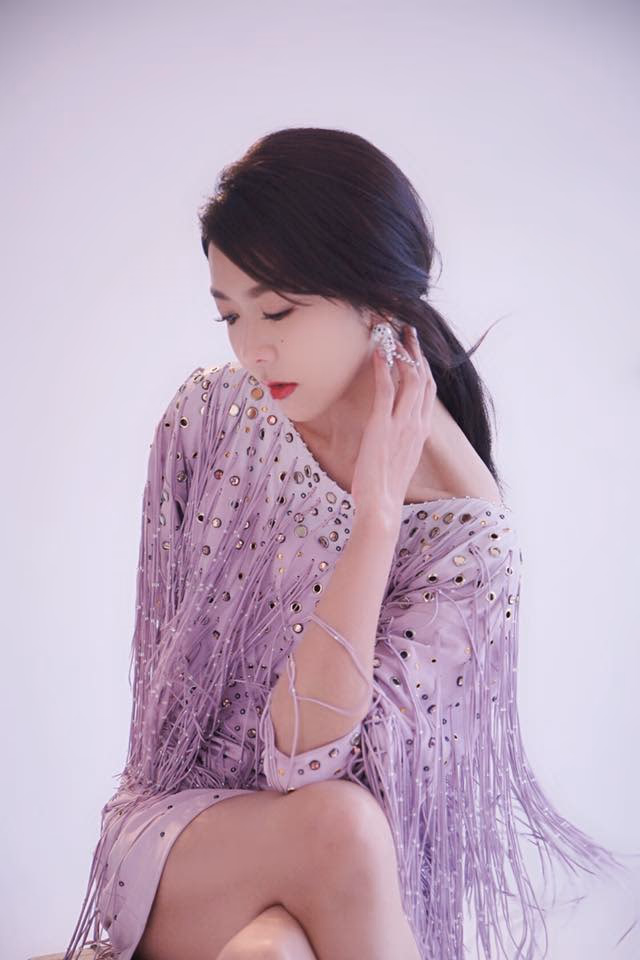 Fiona Sit HD画像/フォトギャラリーダウンロード #3465389