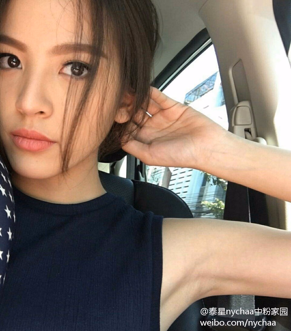 娜塔妮查·纳瓦塔纳瓦尼 高清写真/照片下载 #9279892