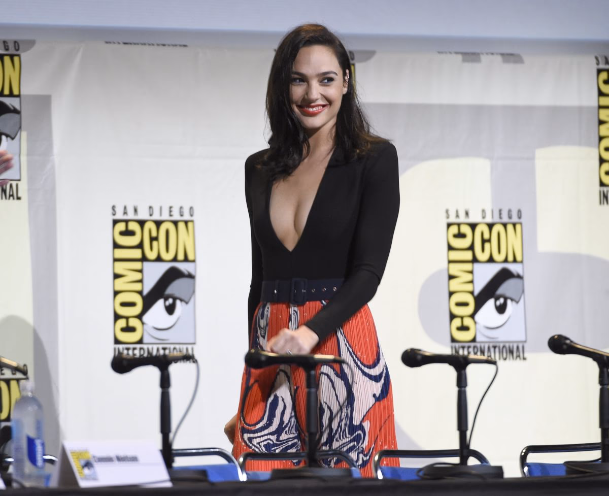 Gal Gadot HD 이미지/사진 갤러리 다운로드 #12635446