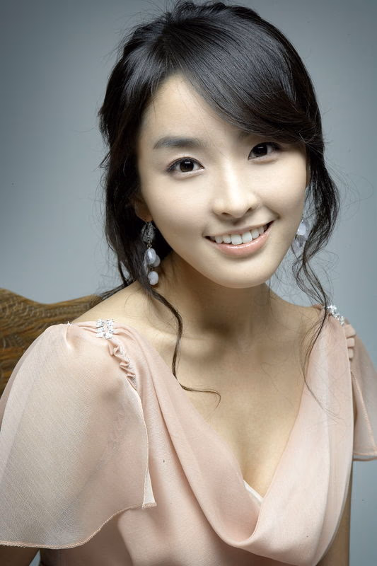 Yu-mi Jeong HD Images/Photo Gallery Download #7060951