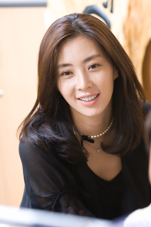 송윤아 HD 이미지/사진 갤러리 다운로드 #1687307