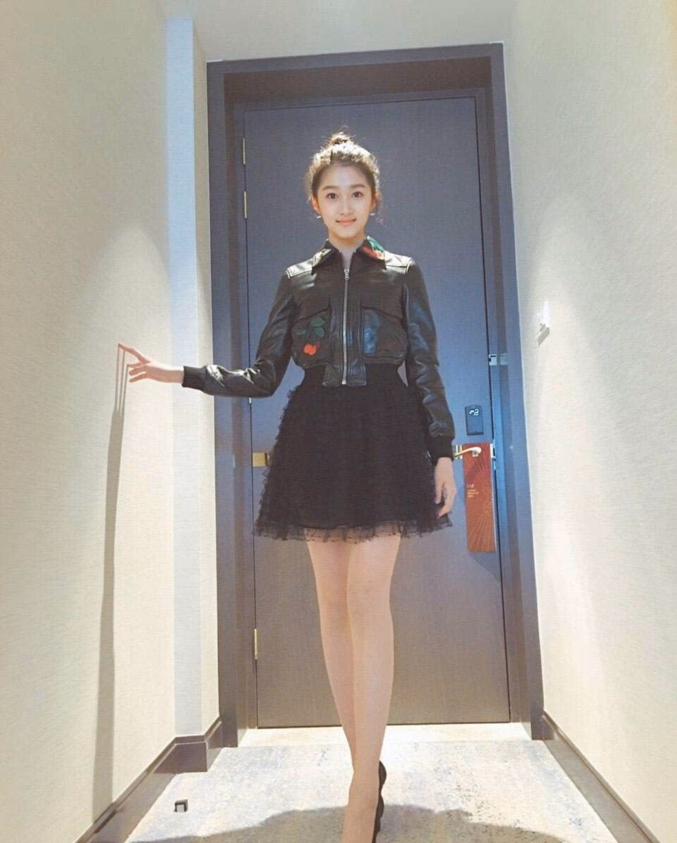 Xiaotong Guan HD Images/Photo Gallery Download #7097420