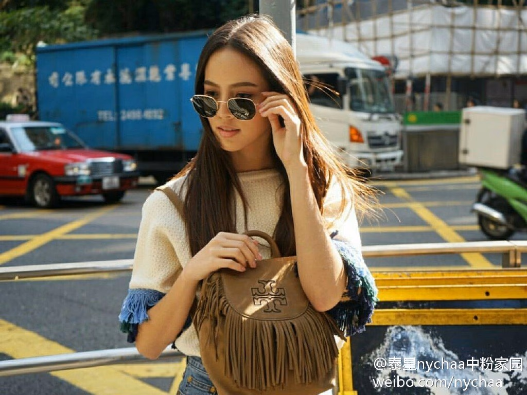 娜塔妮查·纳瓦塔纳瓦尼 高清写真/照片下载 #9279924