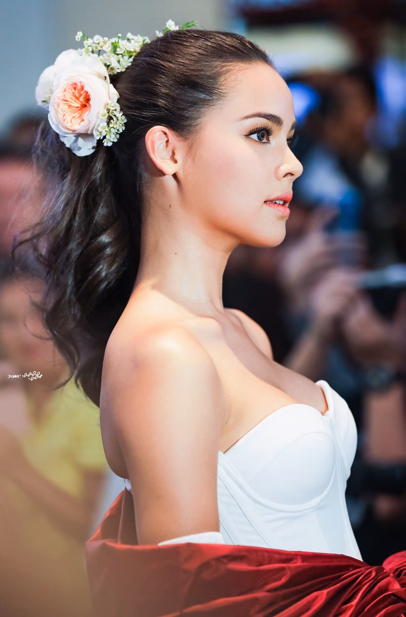 Urassaya Sperbund HD画像/フォトギャラリーダウンロード #6200930
