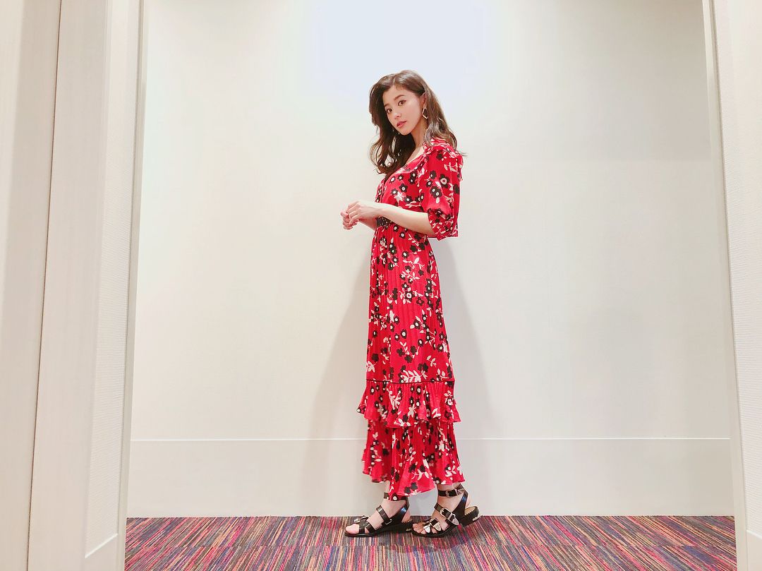 아사히나 아야 HD 이미지/사진 갤러리 다운로드 #7666622
