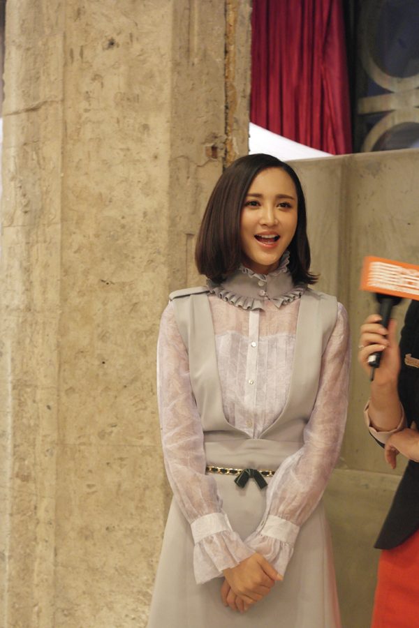 Xinyi Zhang HD Images/Photo Gallery Download #7023460