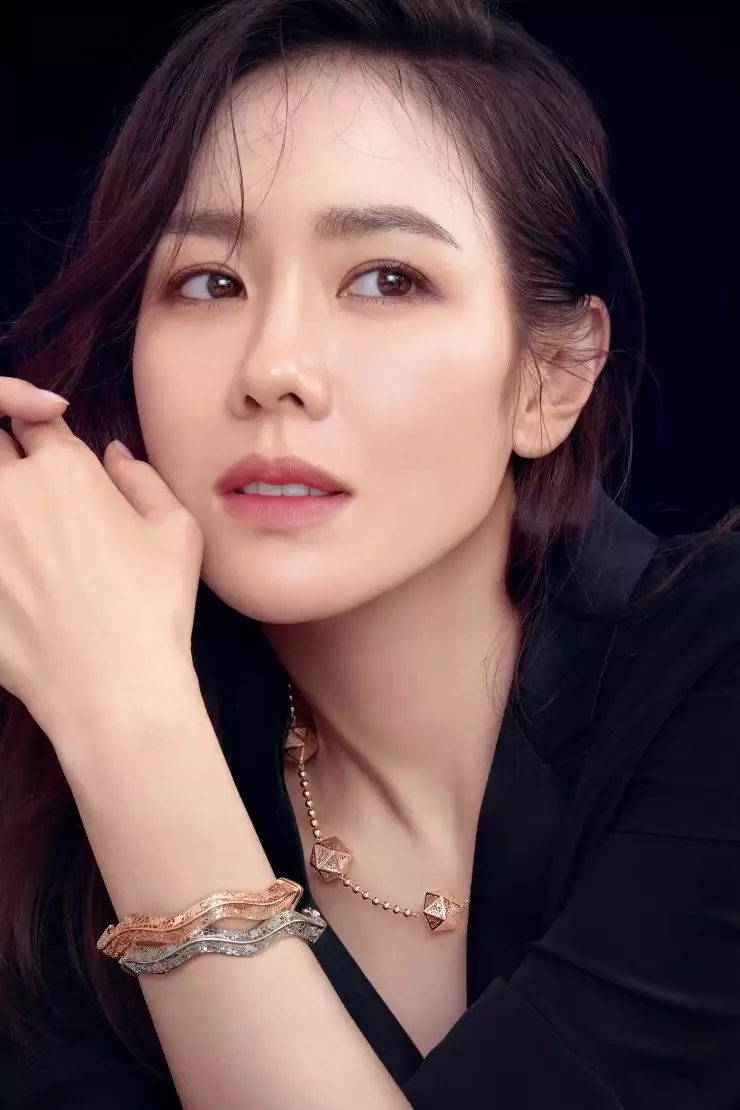 Son Ye-jin HD Images/Photo Gallery Download #1666188
