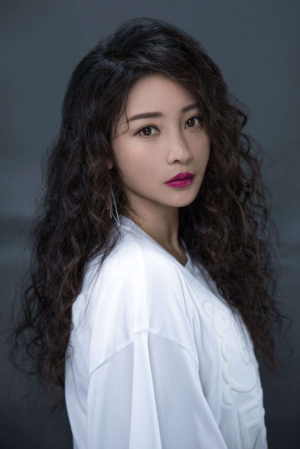 류옌 HD 이미지/사진 갤러리 다운로드 #1972766