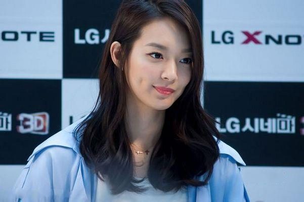 Shin Min-a HD Images/Photo Gallery Download #1881012