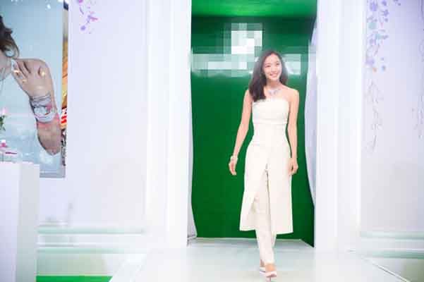 Luodan Wang HD Images/Photo Gallery Download #1954630