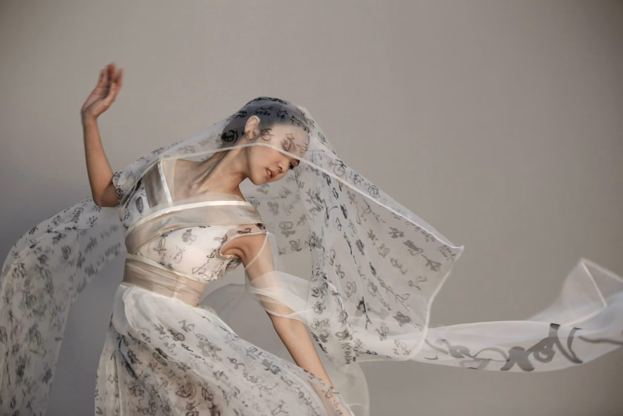 Fiona Sit HD Images/Photo Gallery Download #3397984