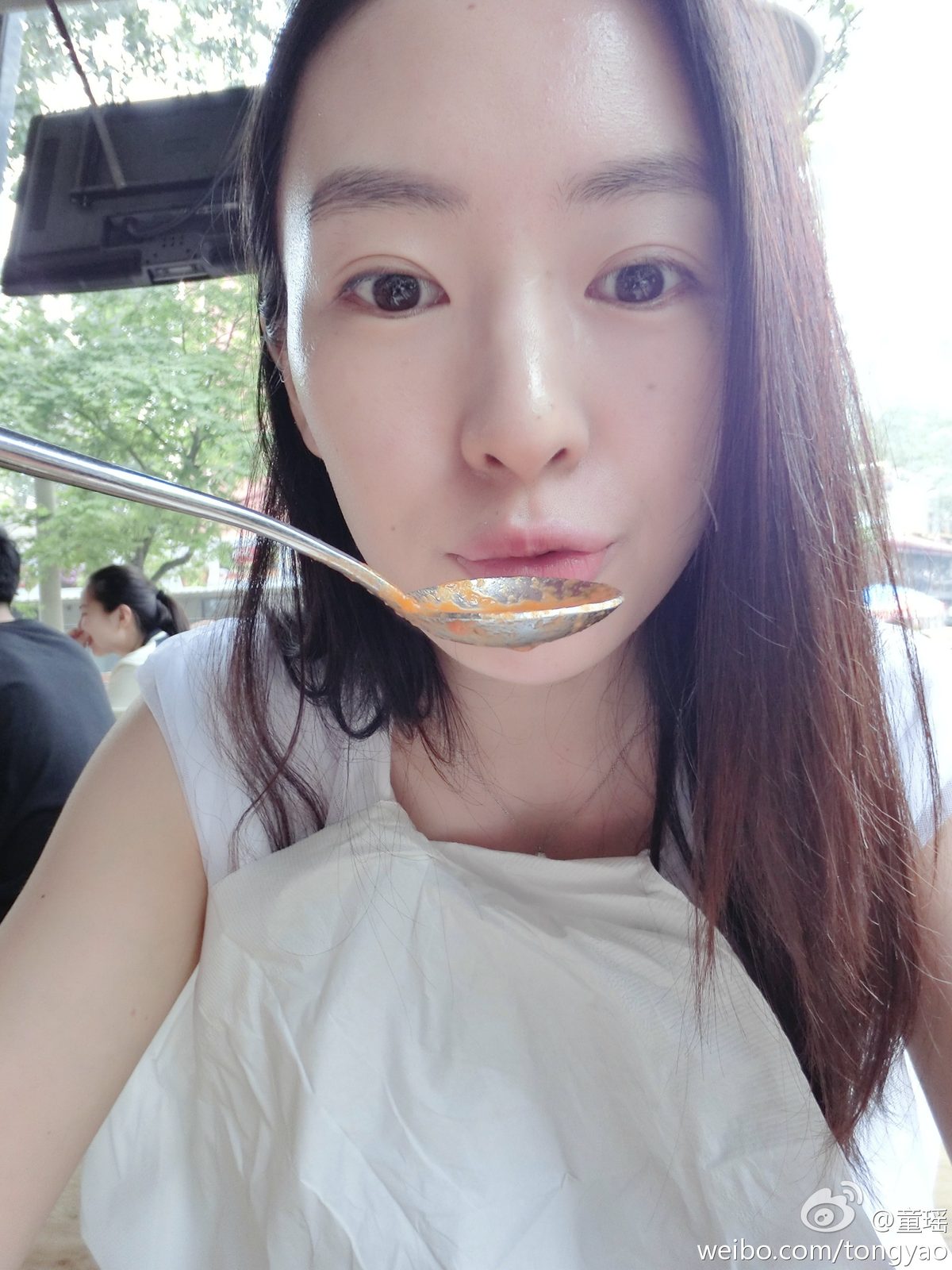 Yao Tong HD Images/Photo Gallery Download #6681525