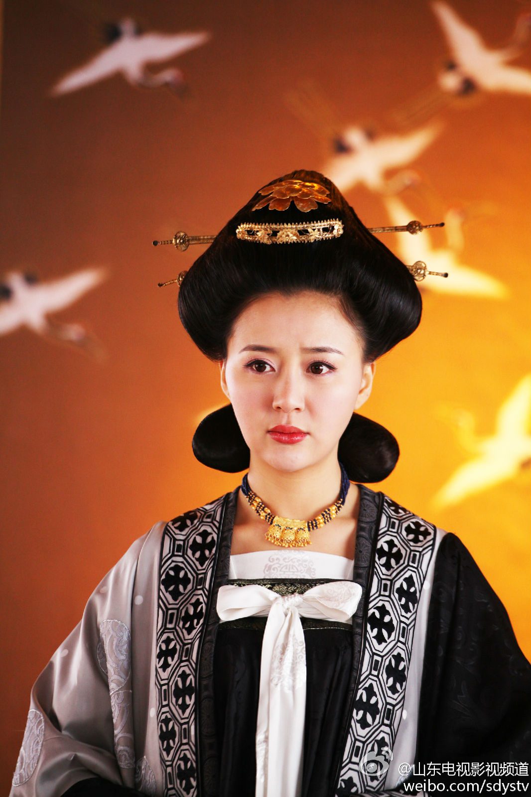 Muyin Zhou HD Images/Photo Gallery Download #1988503