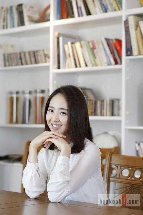 Min-Jung Kim HD Images/Photo Gallery Download #1355814