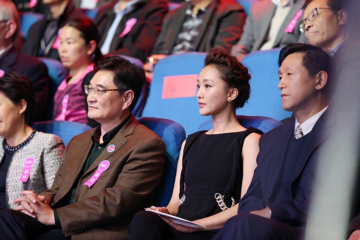 Xun Zhou HD Images/Photo Gallery Download #776586